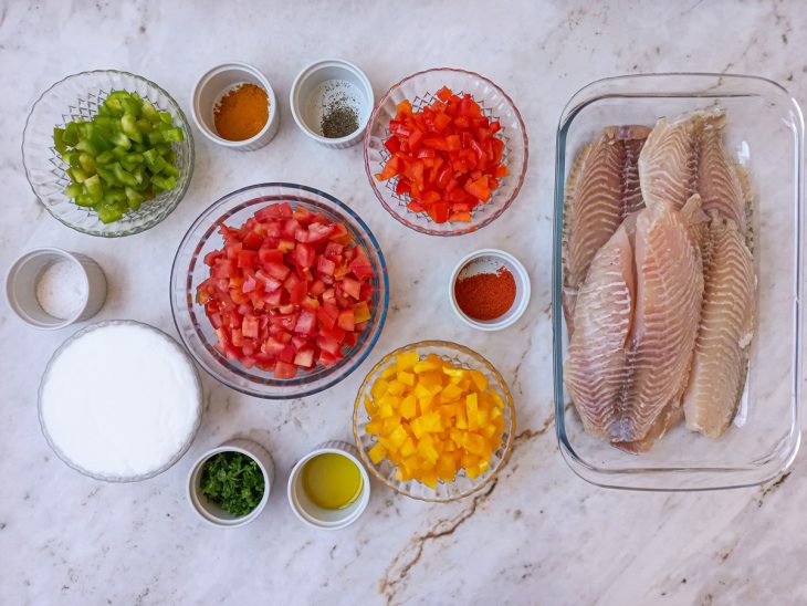Ingredientes reunidos para o preparo da receita.