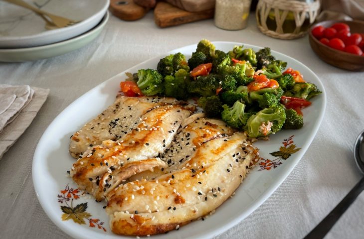 Filé de tilápia com legumes