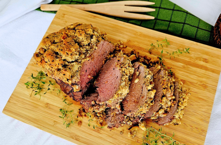 Filé mignon com crosta de castanhas