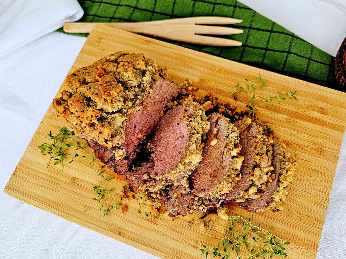 Filé mignon com crosta de castanhas