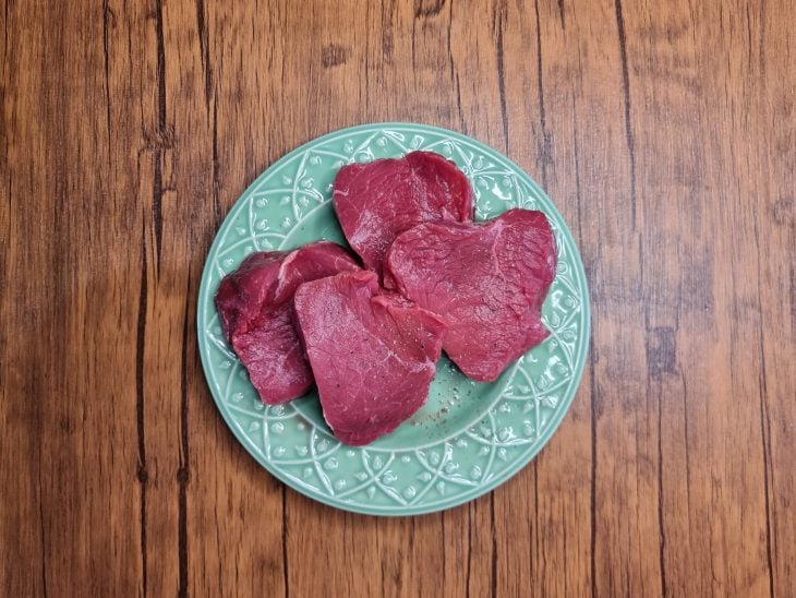 Filé mignon com molho de vinho tinto - Passo a Passo