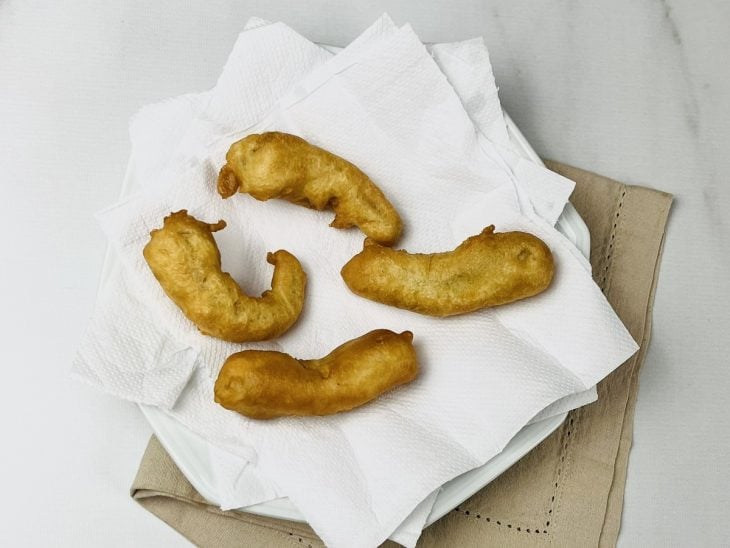 filé de peixe empanado frito