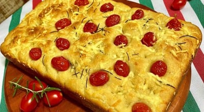 Focaccia com parmesão