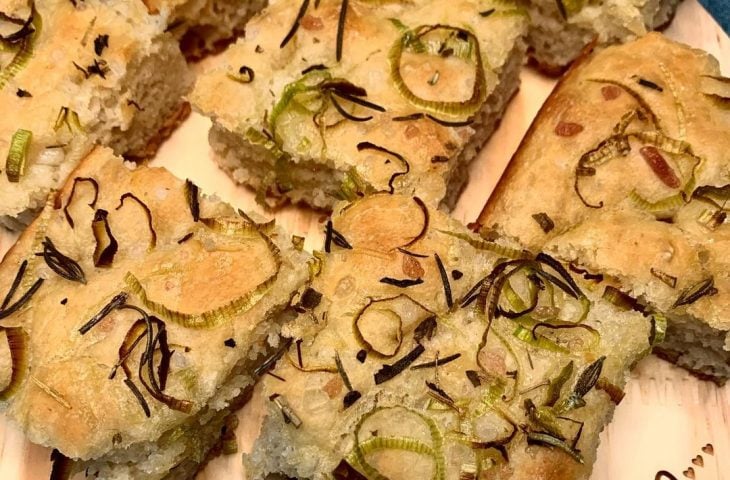 Focaccia de alho-poró