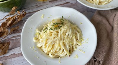 Fonduta de queijos com massa