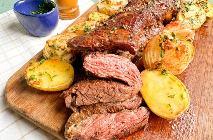 Fraldinha no forno com batatas