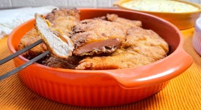 Frango à milanesa fácil e rápido