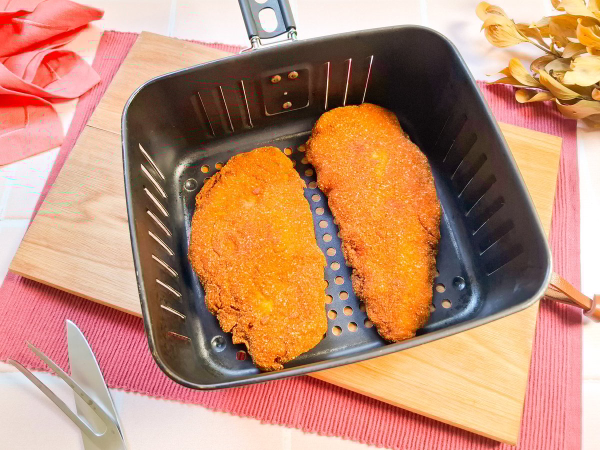 Frango à milanesa na air fryer
