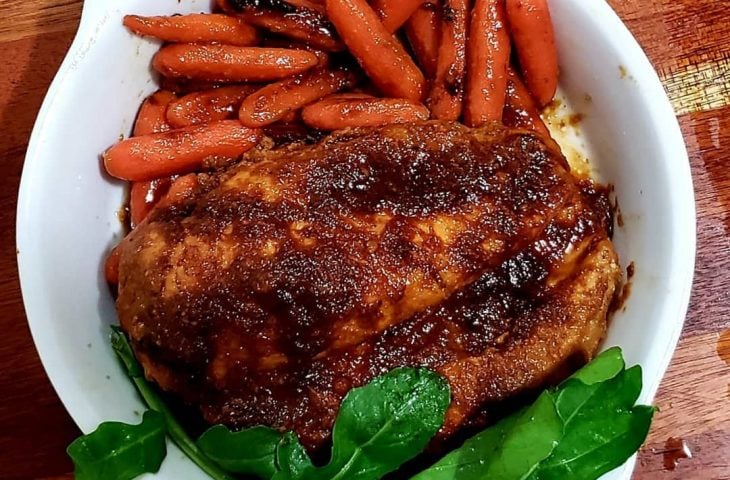 Frango à moda jamaicana