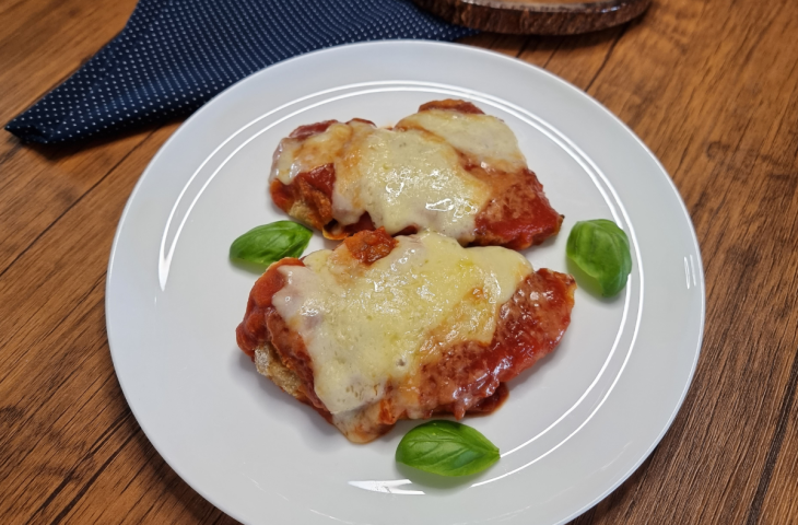 Frango à parmegiana sem fritura