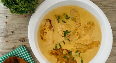 Frango ao molho de gorgonzola