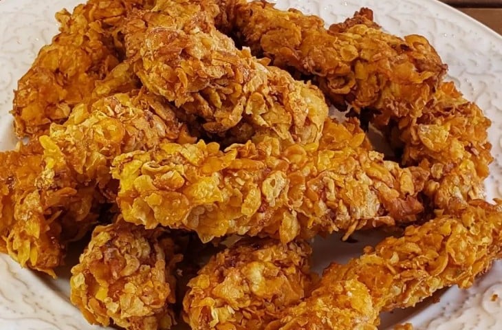 Frango com Corn Flakes na Airfryer