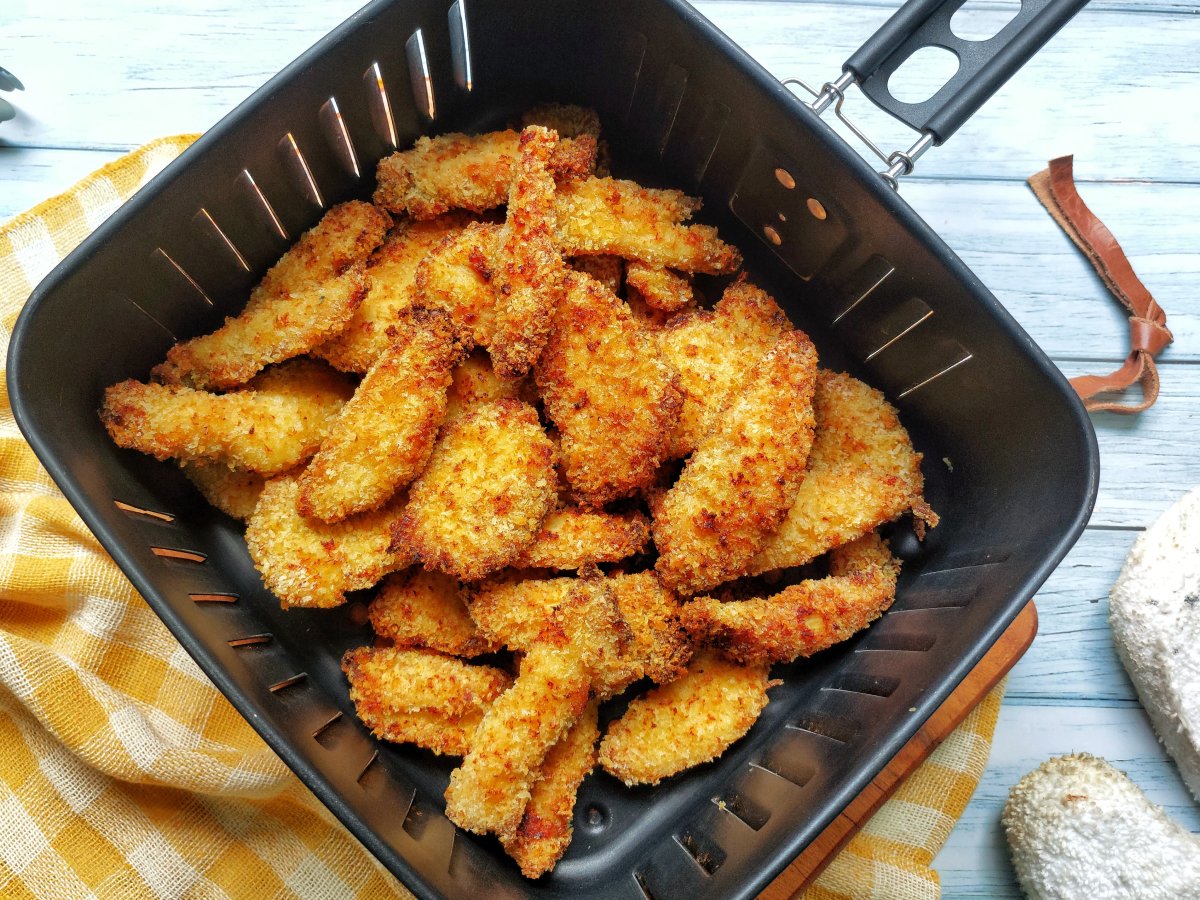 Frango empanado na airfryer