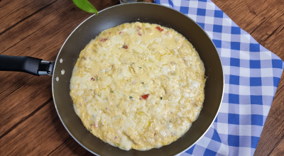 Fricassê de frango de frigideira