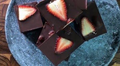 Fudge de nutella com morango