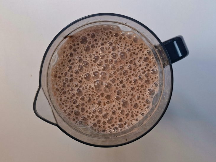 Restante dos ingredientes adicionados e batidos no liquidificador.