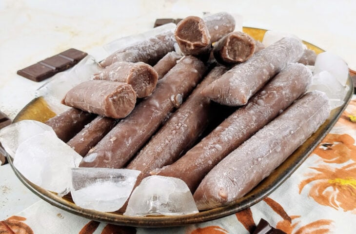 Geladinho de chocolate