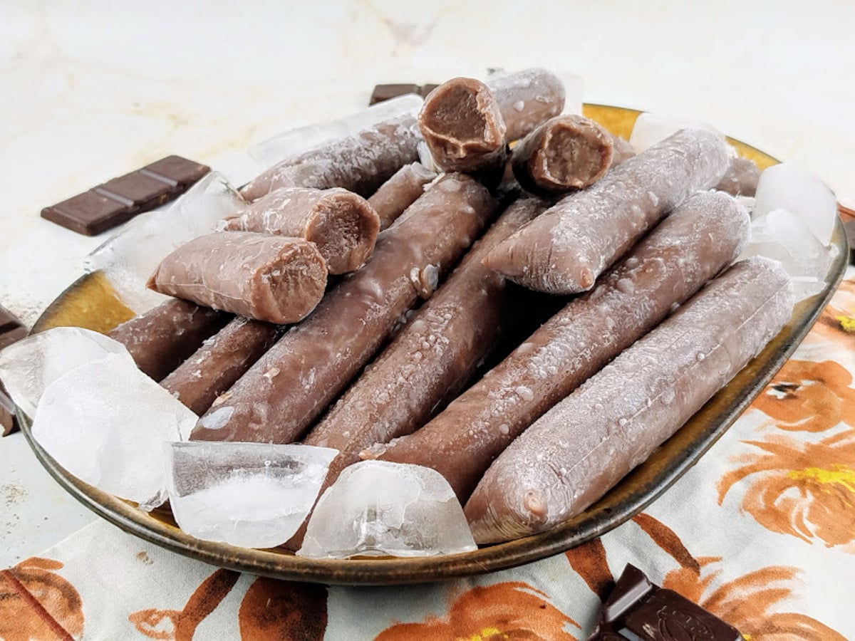 Geladinho de chocolate