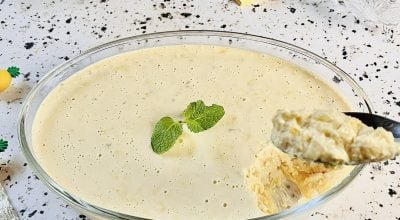 Gelado de abacaxi fácil