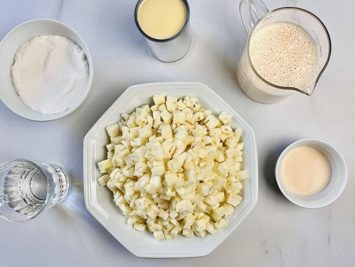 ingredientes para preparar gelado de abacaxi