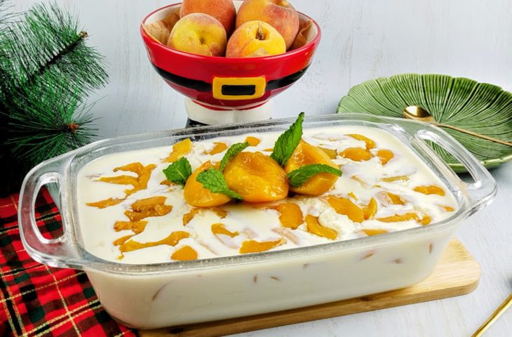 Gelado de pêssego especial de Natal