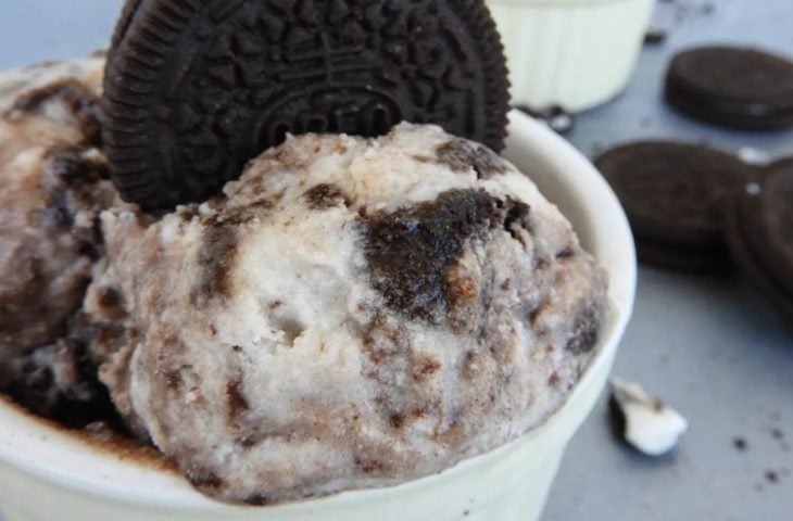 Gelado vegano de Oreo
