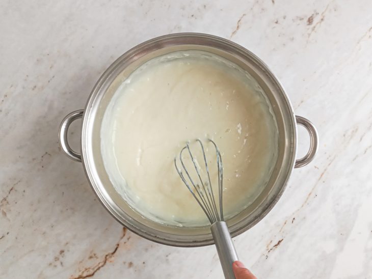 creme da camada da sobremesa no ponto ideal.