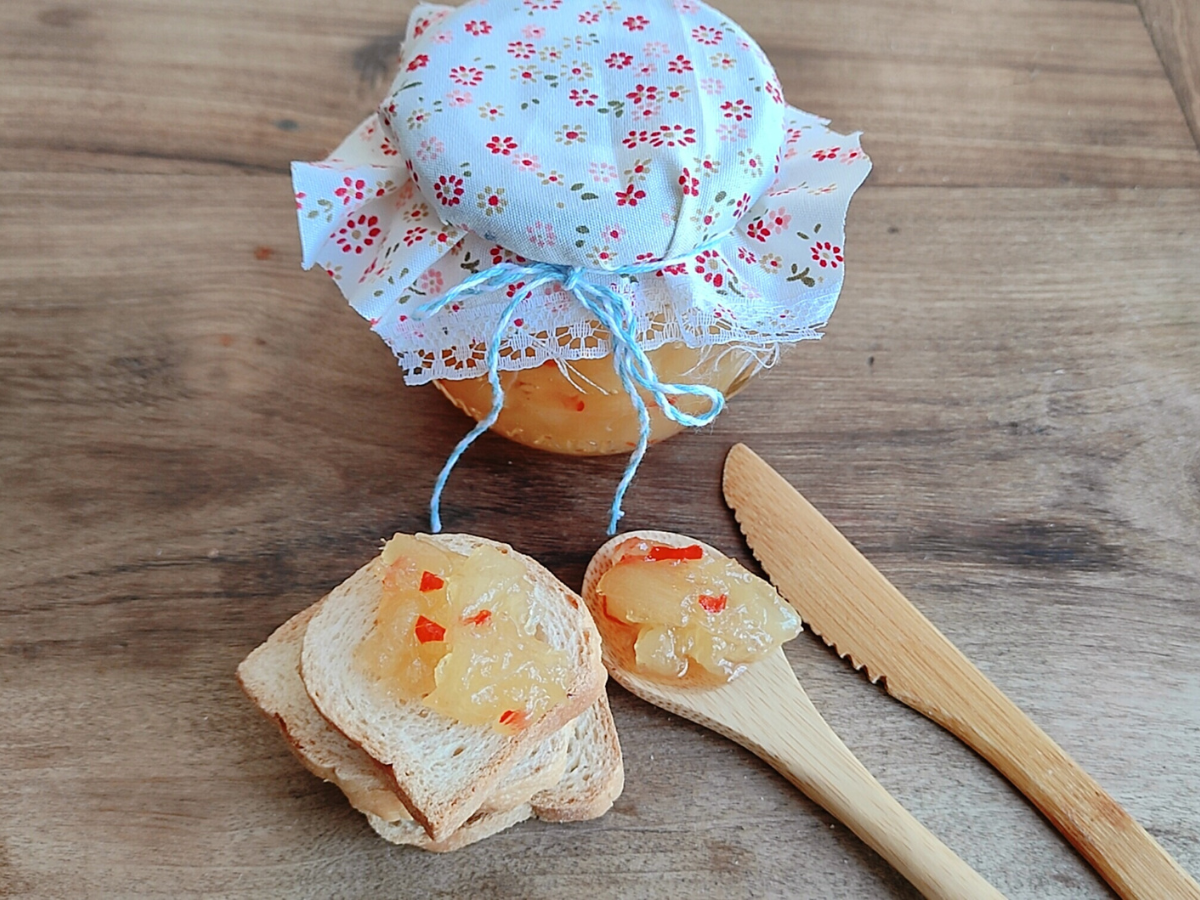 Geleia de abacaxi com pimenta