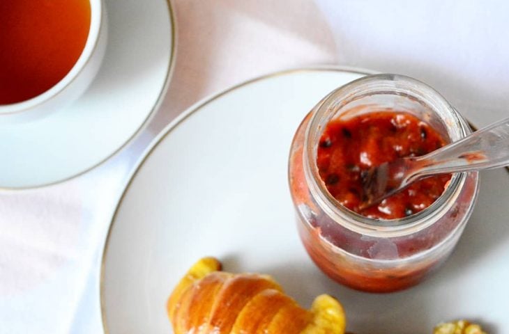 Geleia de morango e maracujá
