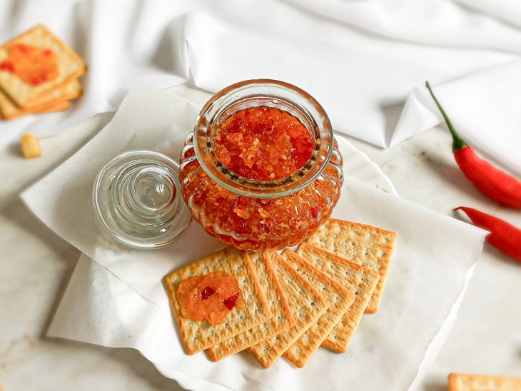 Geleia de pimenta fácil pronta para consumo.