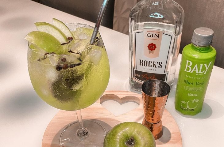 Gin de maçã verde