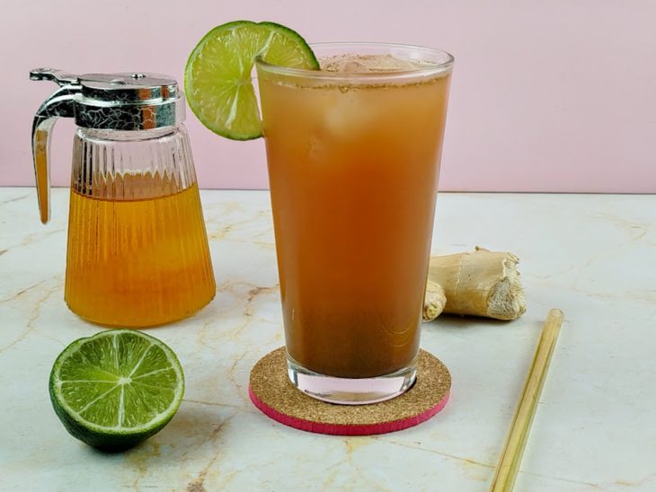 Copo com ginger boost.