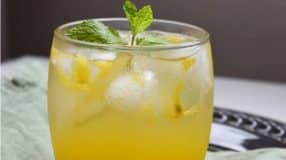 Gin tônica de maracujá