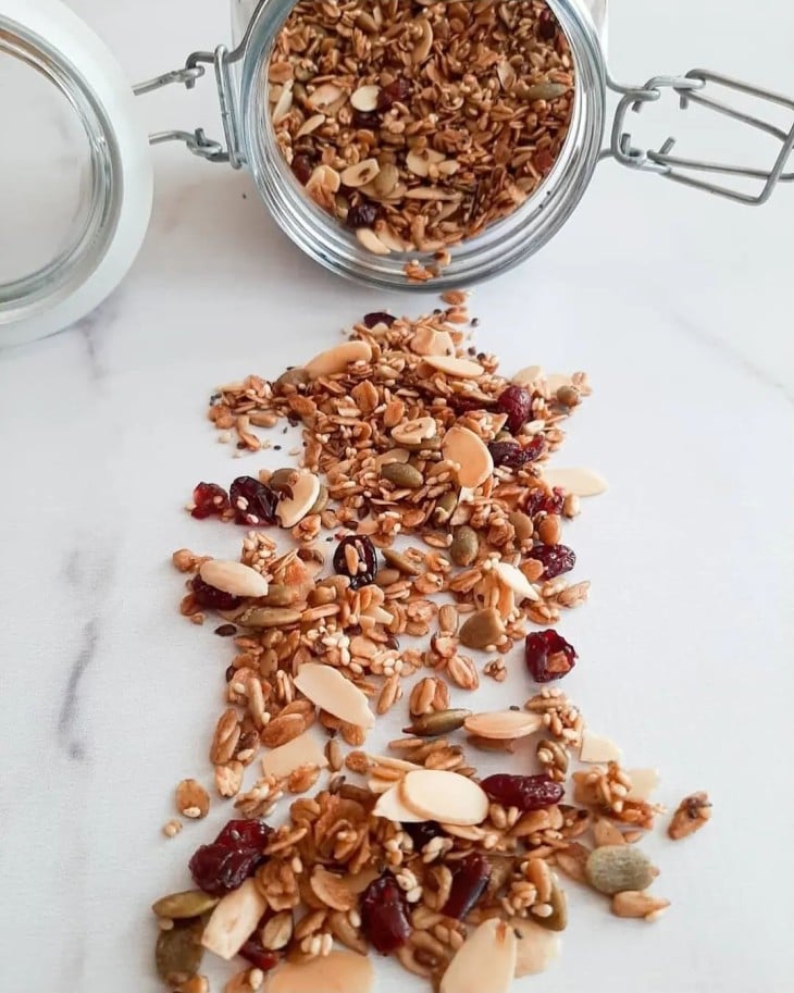 Granola com amêndoas