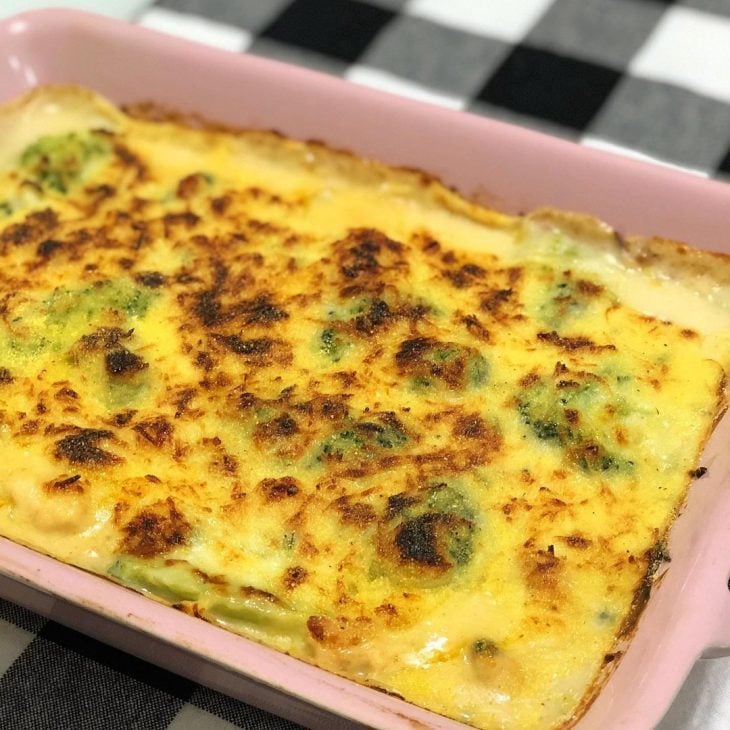 Gratinado de brócolis com frango