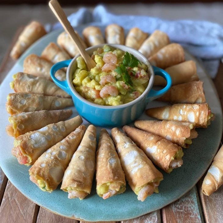 Guacamole com camarão