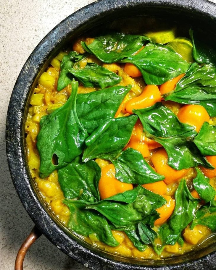 Guisado de grão-de-bico ao curry