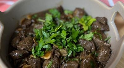 Iscas de filé mignon com shoyu