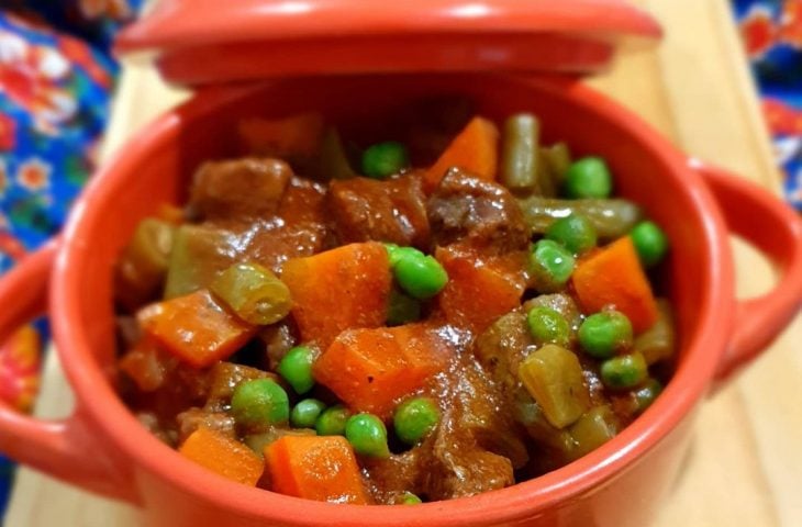 Jardineira de legumes com carne