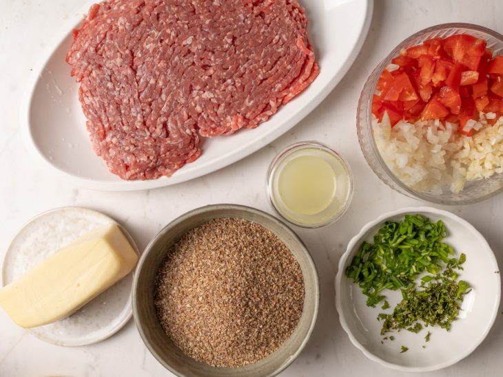 ingredientes para preparo do kibe de forno.