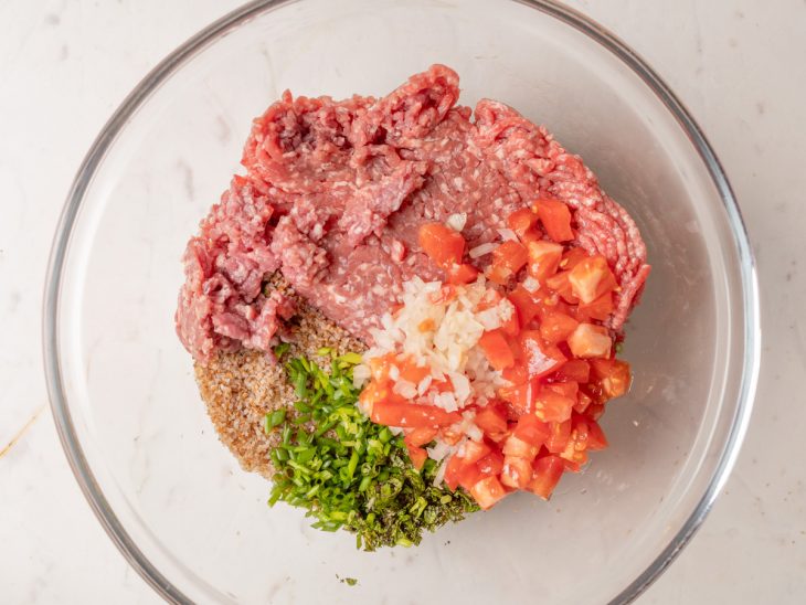 carne moída com temperos.