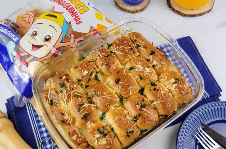 Lanche de bisnaguinha de forno