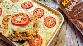 Lanche de forno com frango