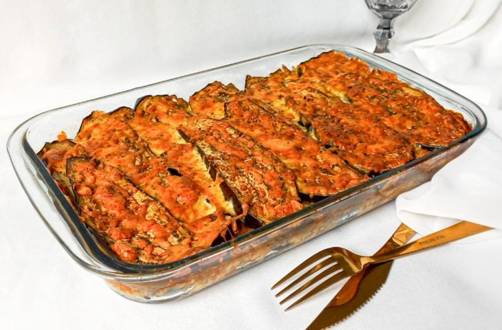 Lasanha de berinjela com carne moída