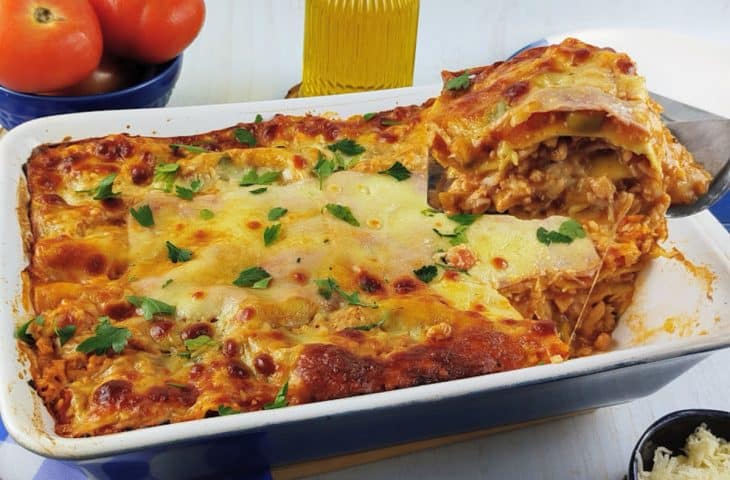 Lasanha de frango simples e rápida