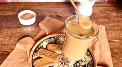 Leite queimado com canela (Queimadinha)