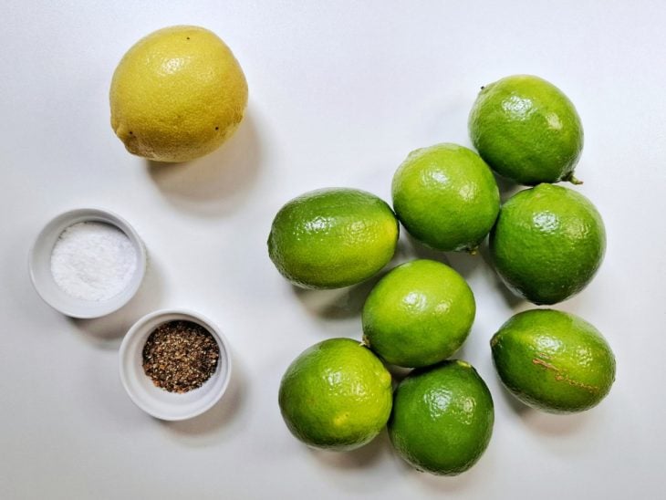 Ingredientes para a receita de lemon pepper.
