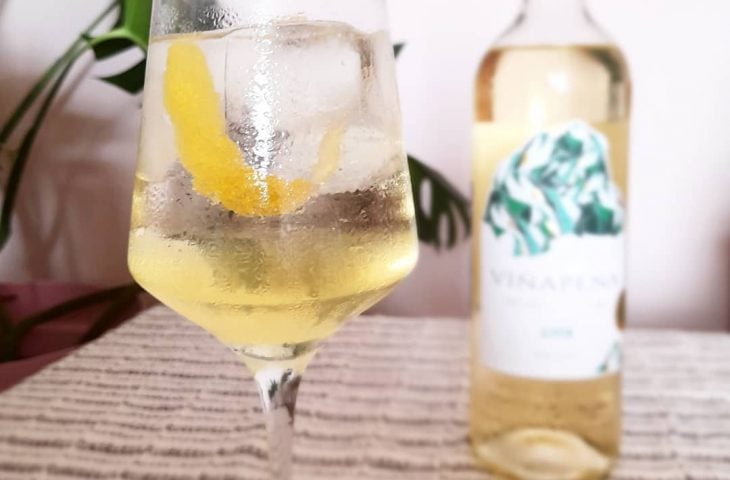 Limoncello spritz