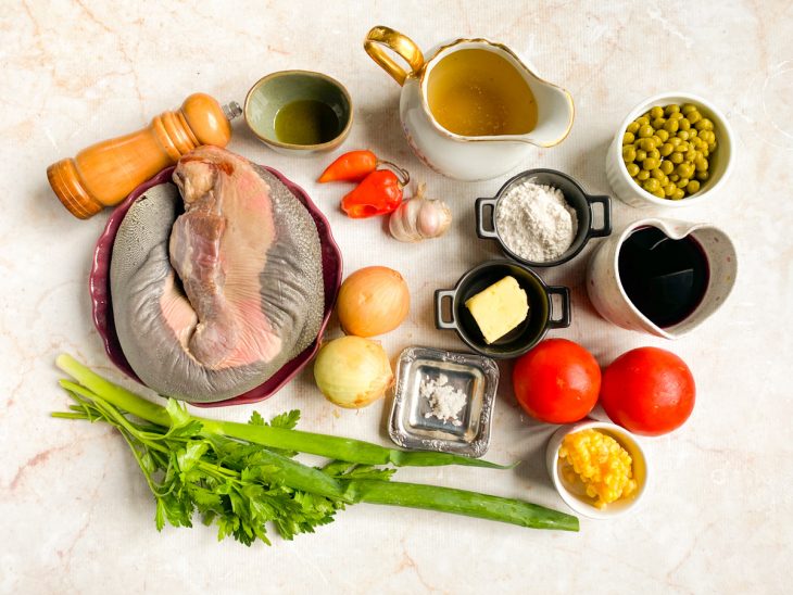 Ingredientes reunidos para o preparo da receita.