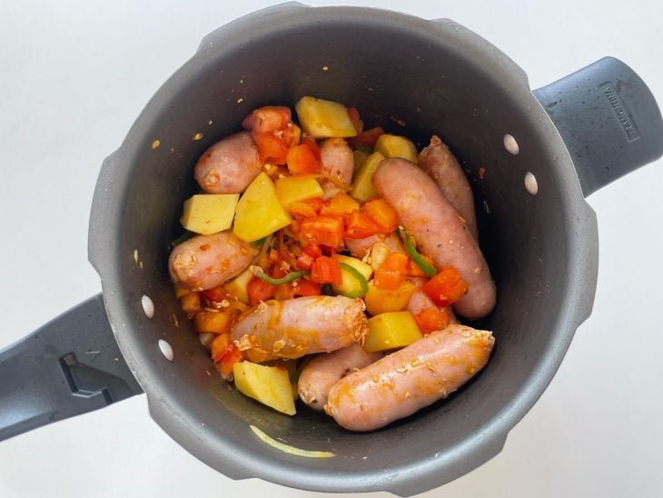 Ingredientes após 5 minutos de cozimento.